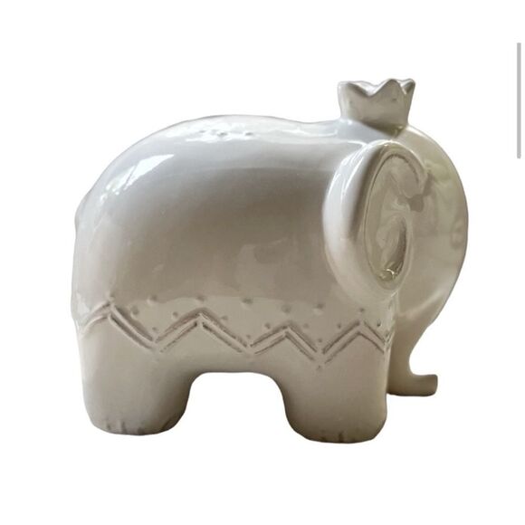 Pottery Barn Elephant Ceramic Bank / New No Box - Picture 4 of 8